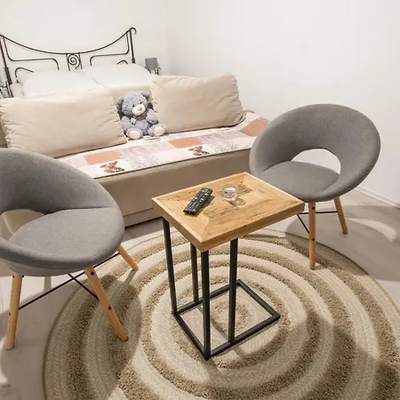 Uprostred Zelene Apartment Lednice