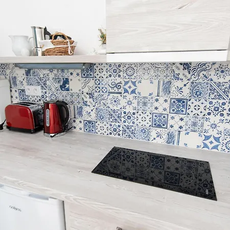 Uprostred Zelene Apartment *